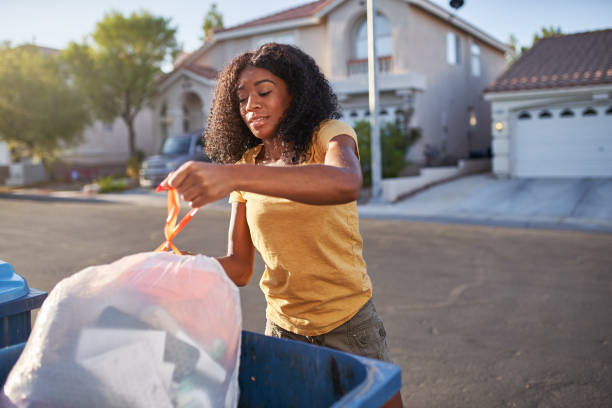Best Professional Junk Removal  in Ara, AL